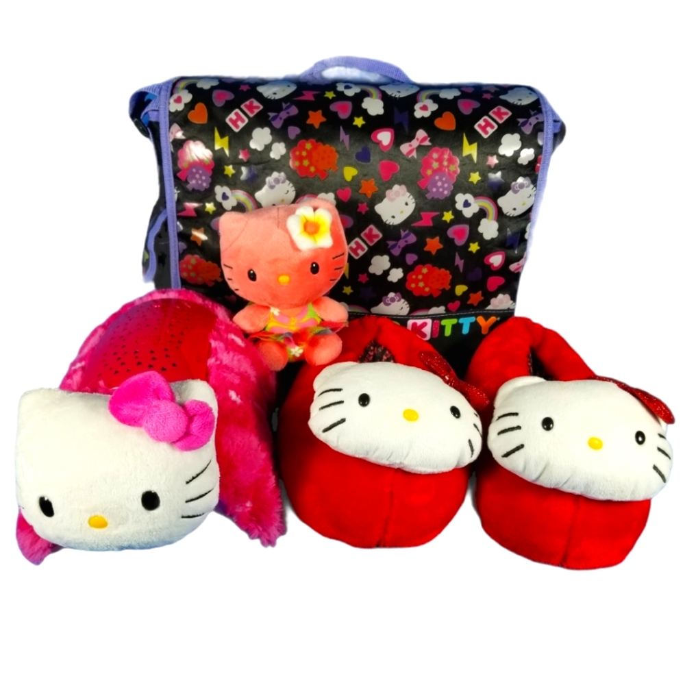 Lot HELLO KITTY Womens Slippers Plush Sz 7 - 8 + D